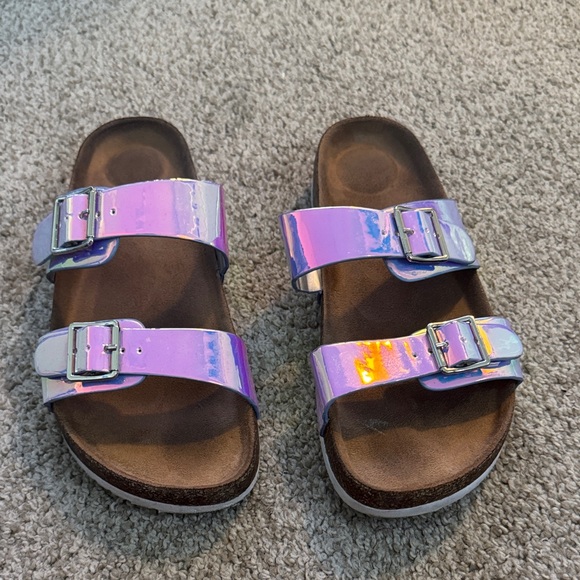 Other - Kids Iridescent Sandals